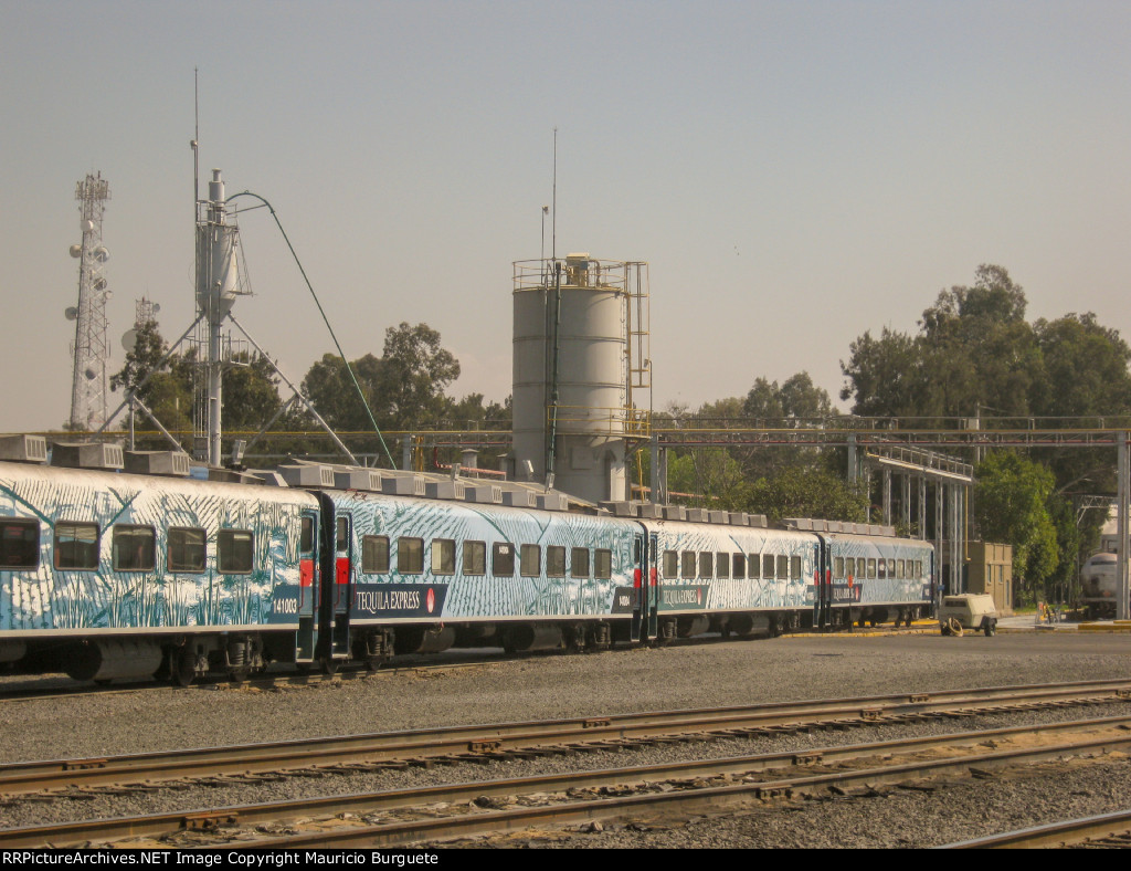 FXE Tequila Express Passenger Cars